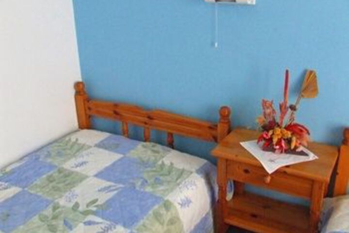 Room 10 of 39