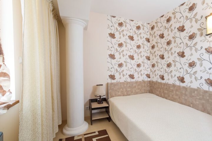 Room 39 of 72