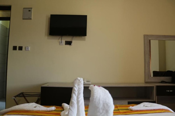 Room 3 of 22