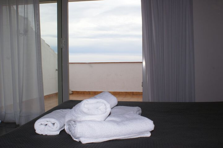 Room 10 of 47