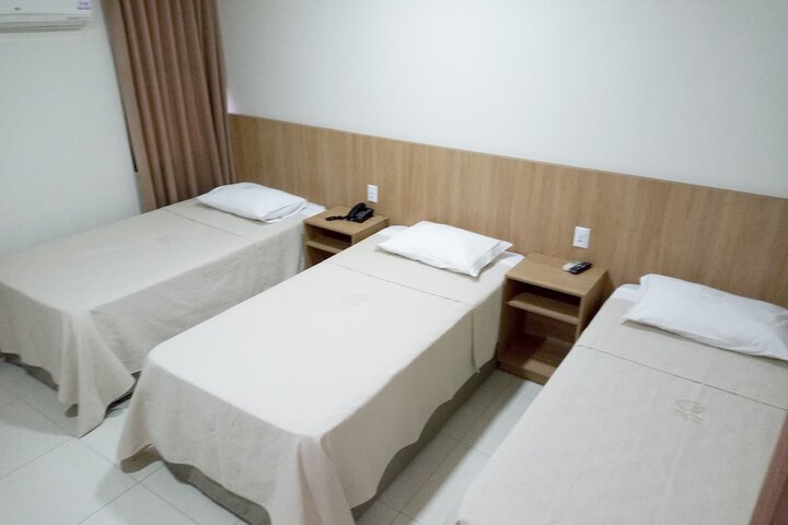 Room 17 of 42