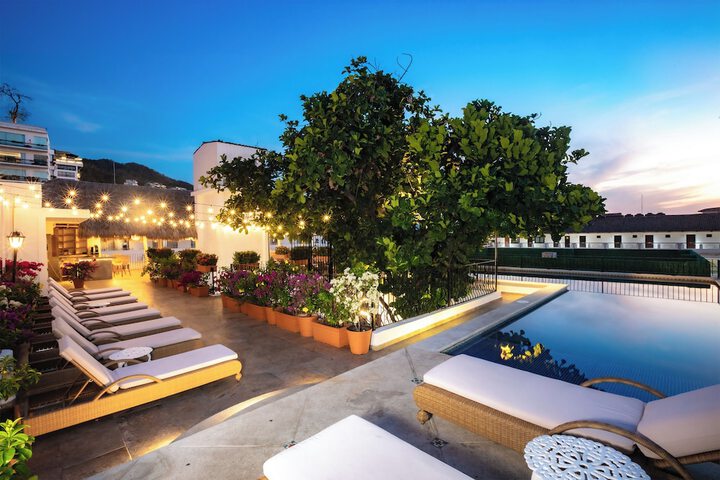 Sundeck