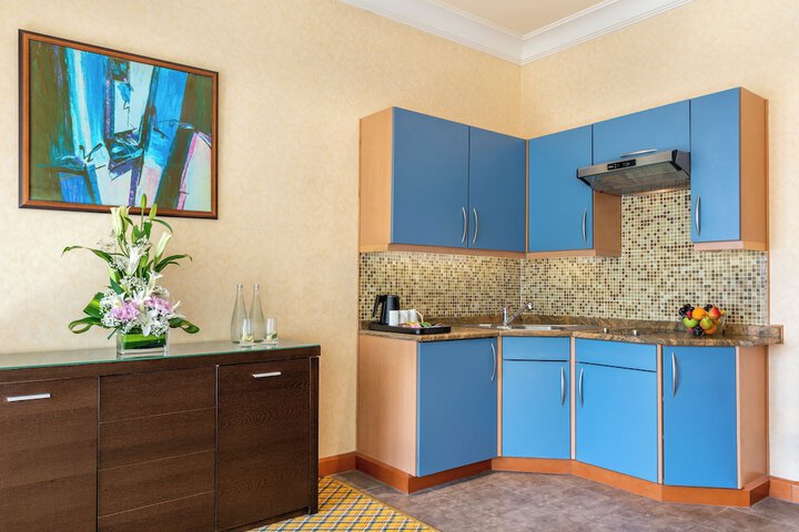 Private kitchenette