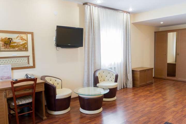Room 18 of 54