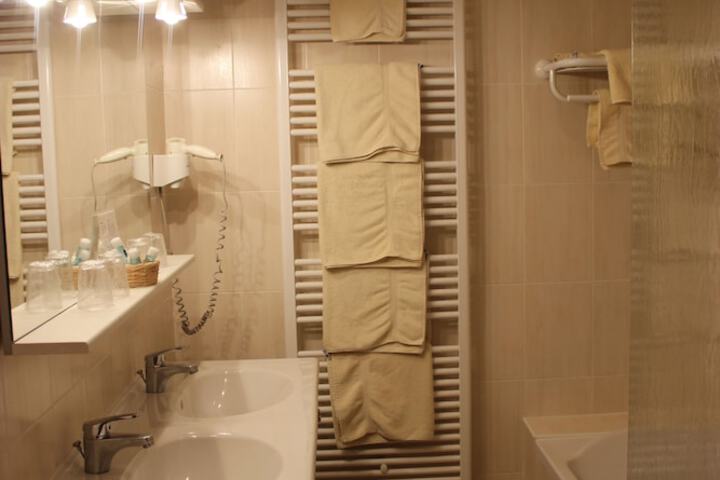 Bath Interior