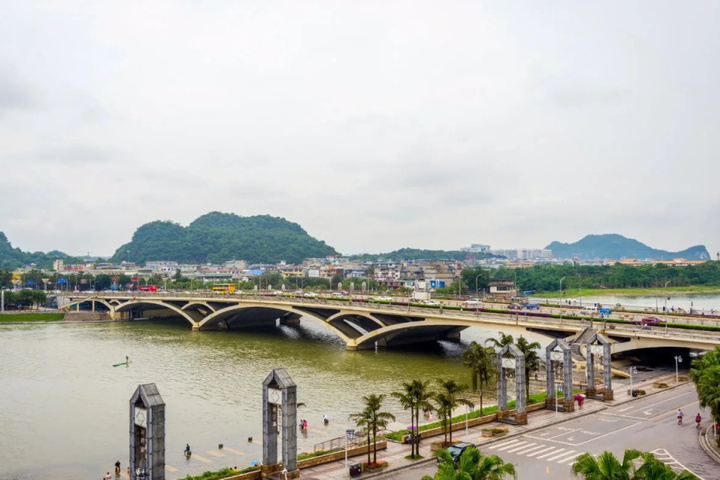 Guilin Run Hui Hotel