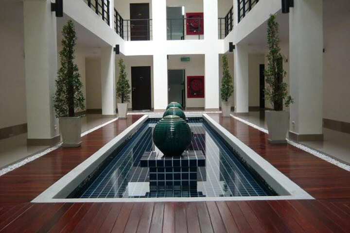 Pool 12 of 28