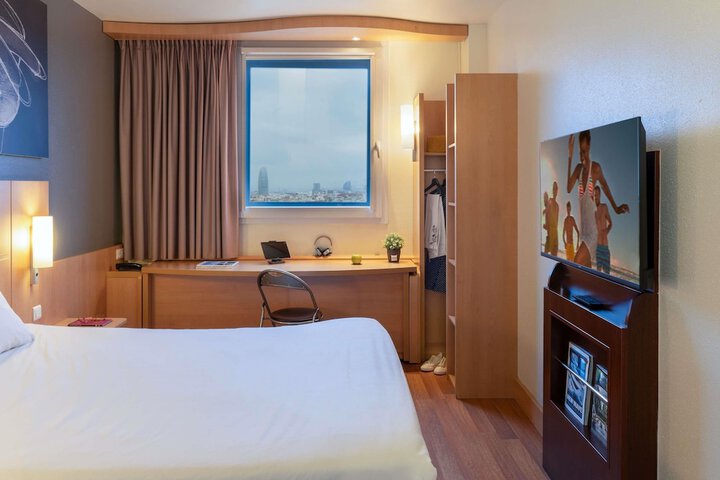 Room 12 of 60