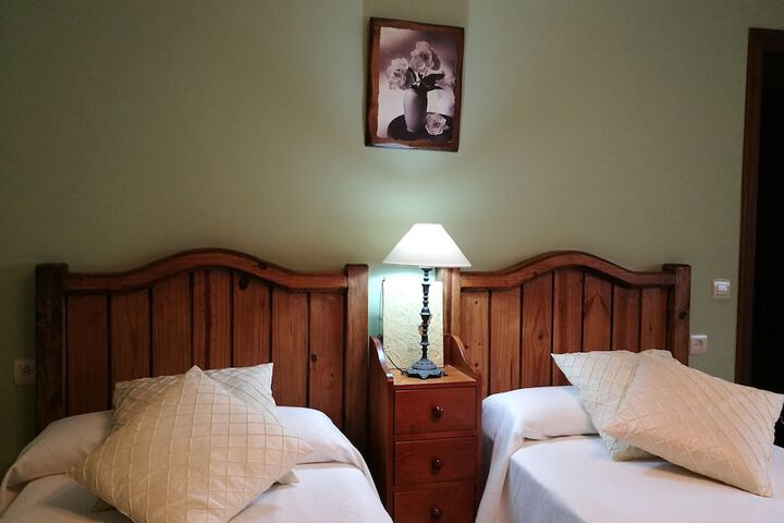 Room 12 of 30