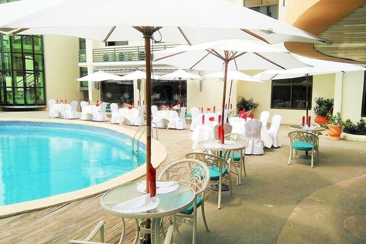 Nirvana Inn