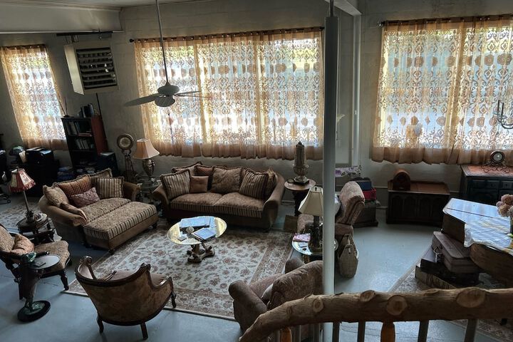 Room 30 of 49
