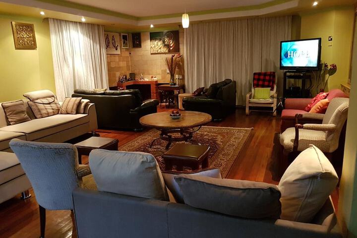 Room 25 of 58