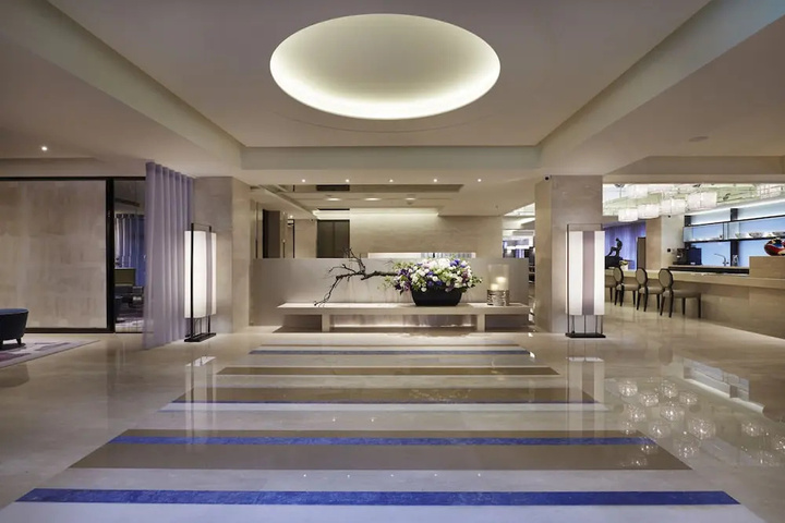 Hotel Interior 2 of 33