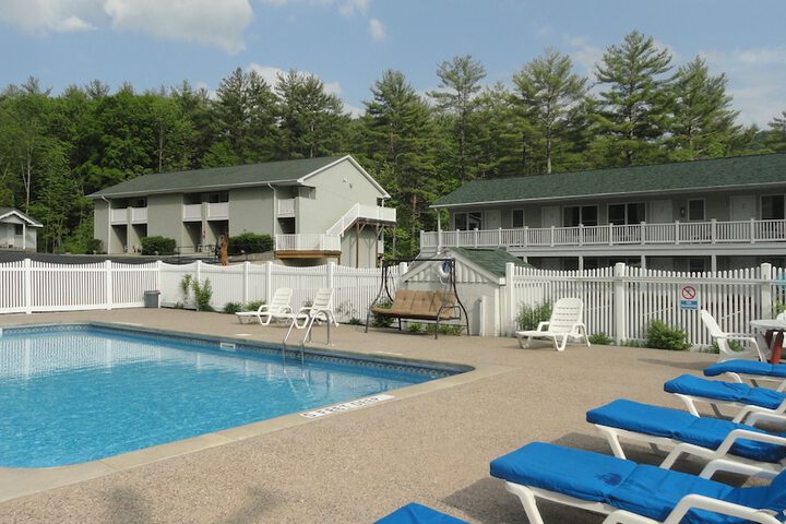 Pool 64 of 106