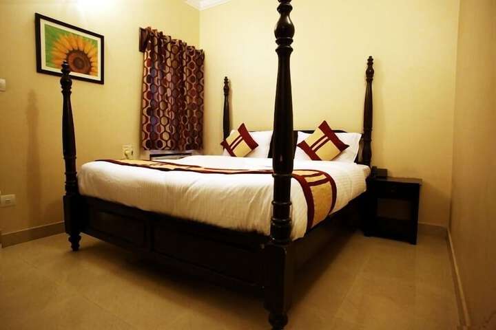 Room 14 of 48