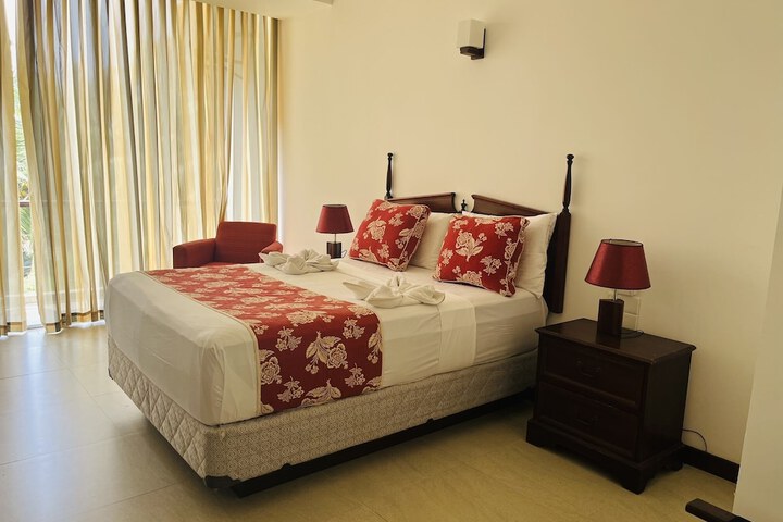 Room 41 of 170