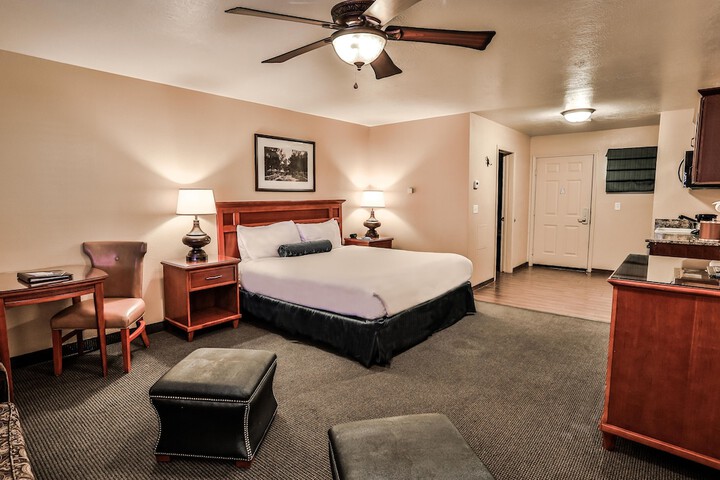 Room 5 of 75