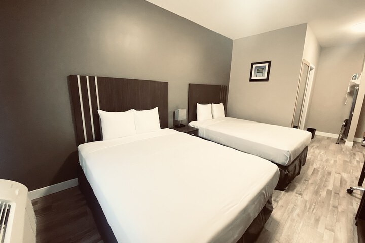 Room 7 of 50