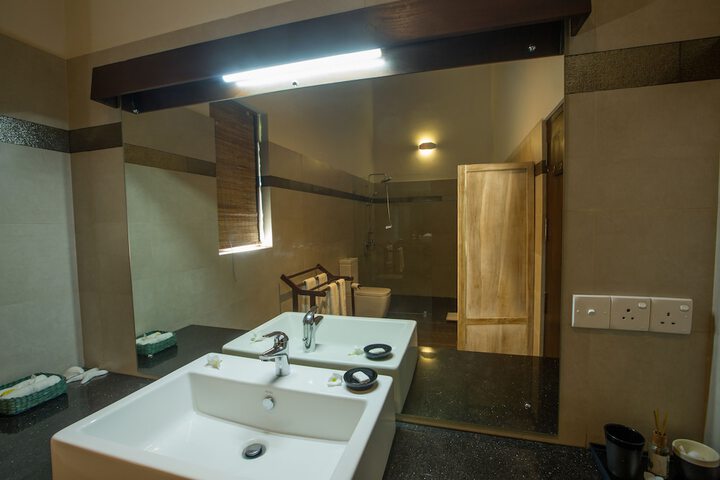 Room 14 of 29