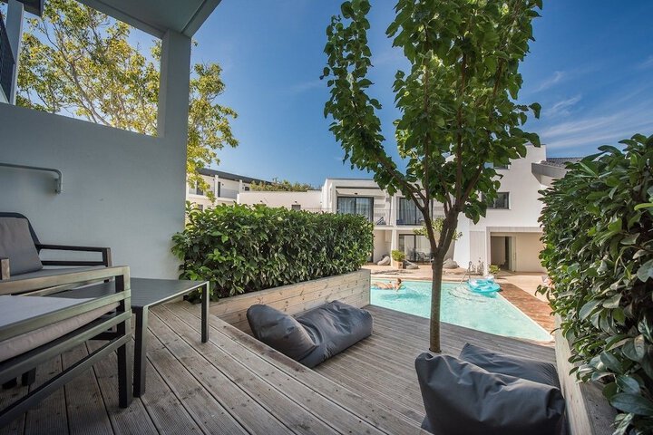 Terrace/Patio 11 of 50