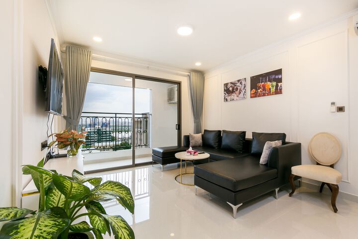 The Arrivals Saigon Royal