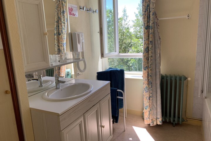 Bath Photo