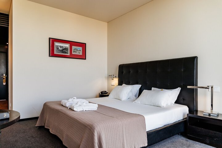 Room 14 of 53