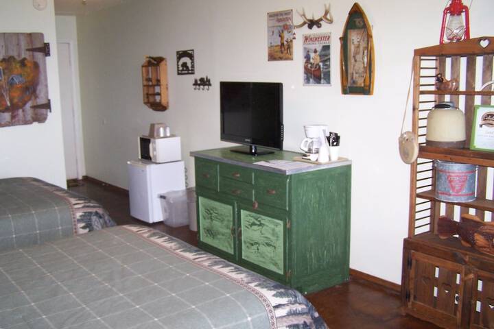 Room 5 of 53