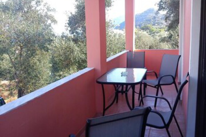 Terrace/Patio 2 of 14