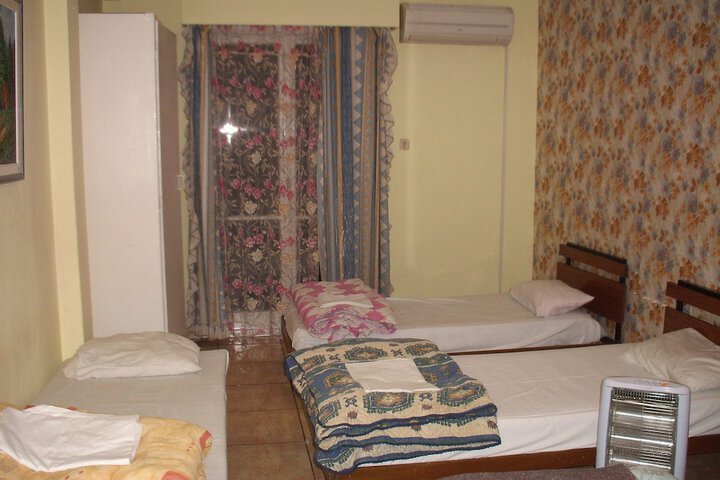 Room 5 of 21