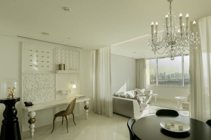 Room 75 of 193