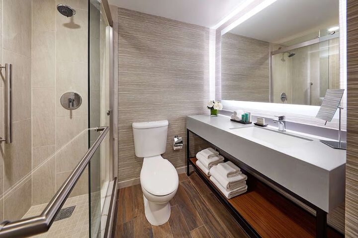 Bathroom shower