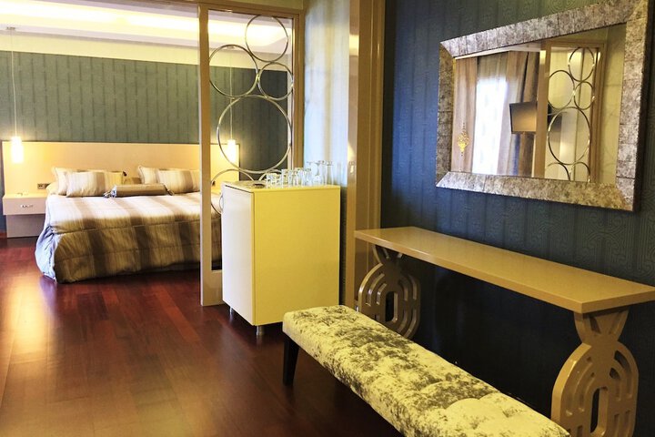 Room 75 of 75