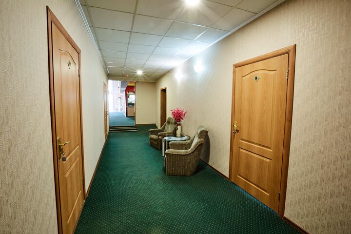 Ballroom/Hall 28 of 68