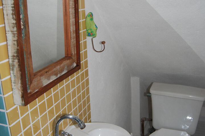 Room 5 of 34