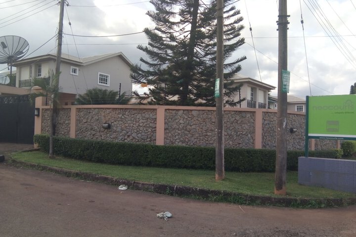 Hotel Exterior 29 of 29
