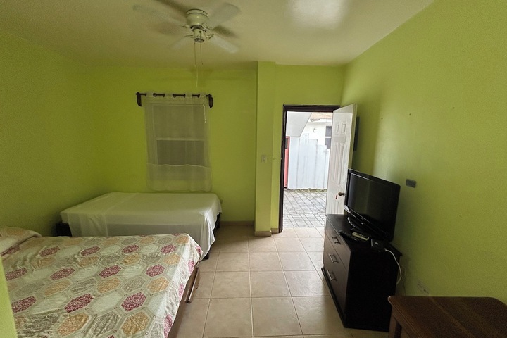 Room 11 of 26