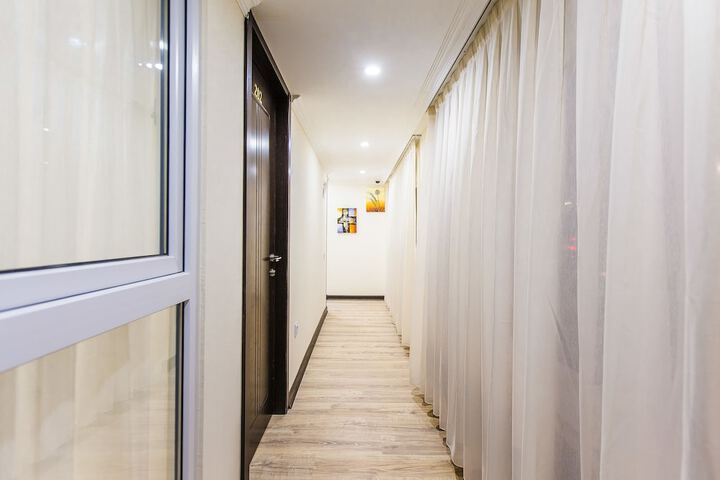 Ballroom/Hall 57 of 68