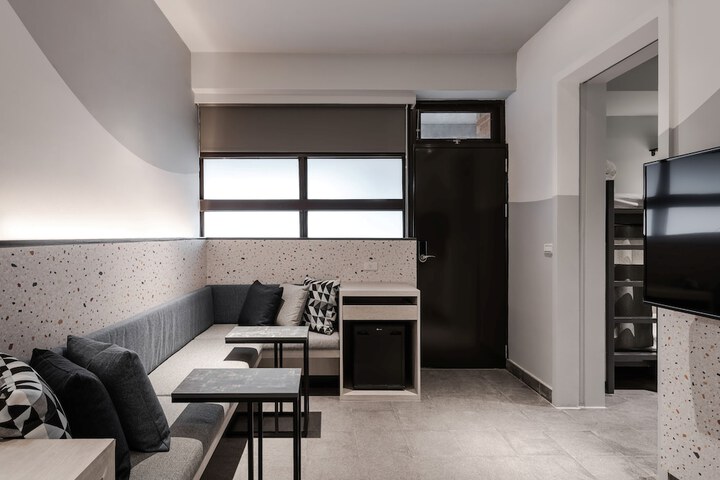 Room 21 of 79