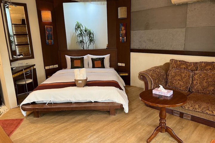 Room 30 of 84