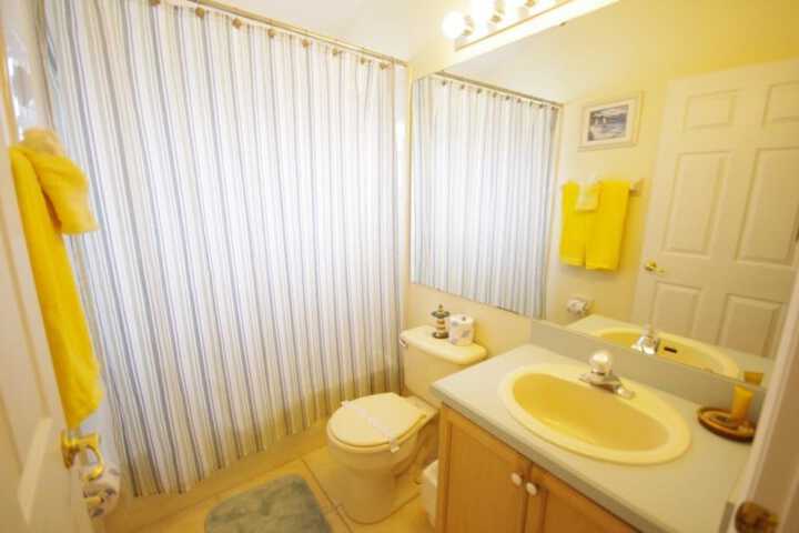 Room 12 of 23