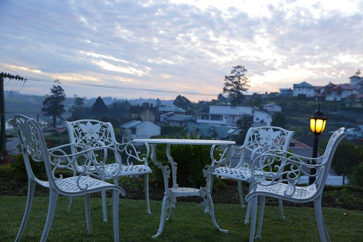 Terrace/Patio 1 of 4