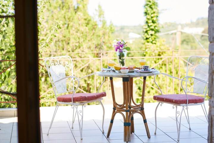 Terrace/Patio 17 of 33