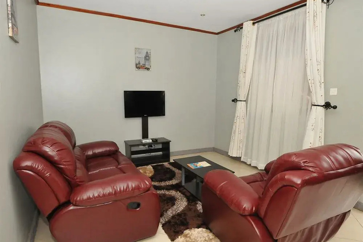 Room 3 of 20