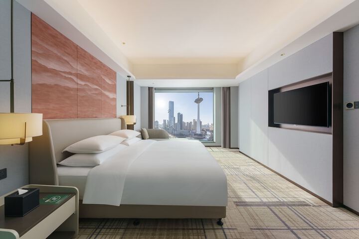 Room 16 of 61