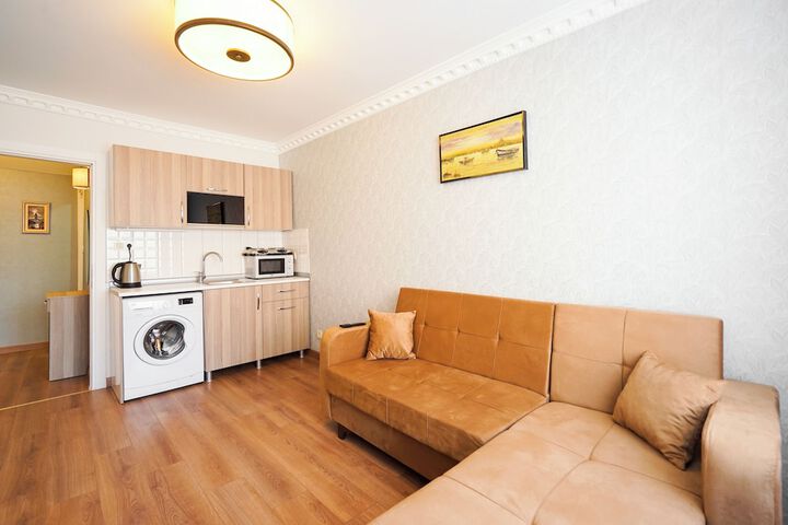 Room 16 of 25