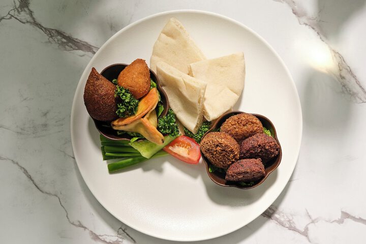 Dining 156 of 250