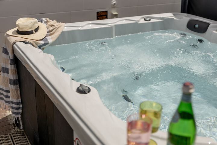 Spa 48 of 63