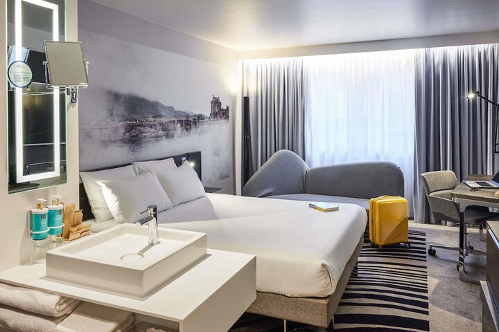 Room 28 of 101