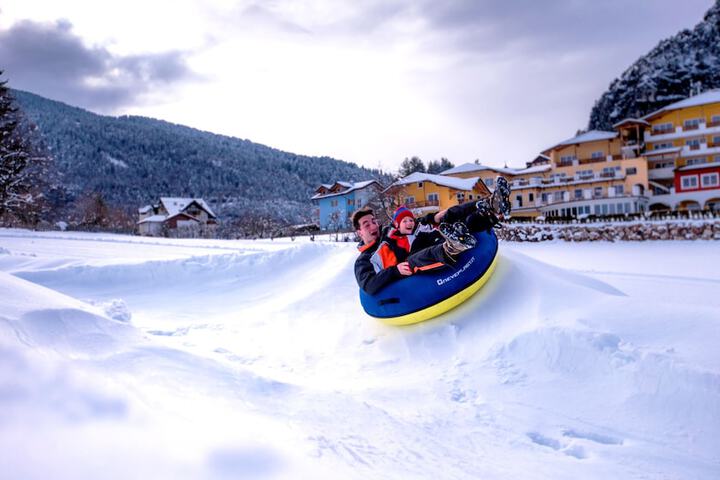 Snow tubing